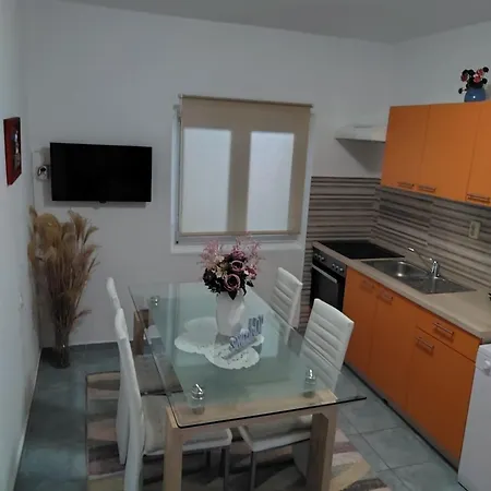 Buzolic 1 Hvar Bed and breakfast
