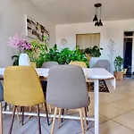 Buzolic 1 Hvar Oda ve Kahvaltı