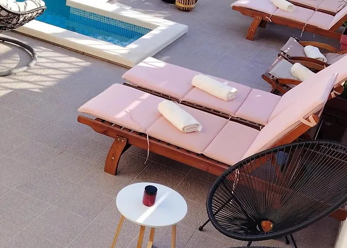 Buzolic 1 Hvar Bed and breakfast *